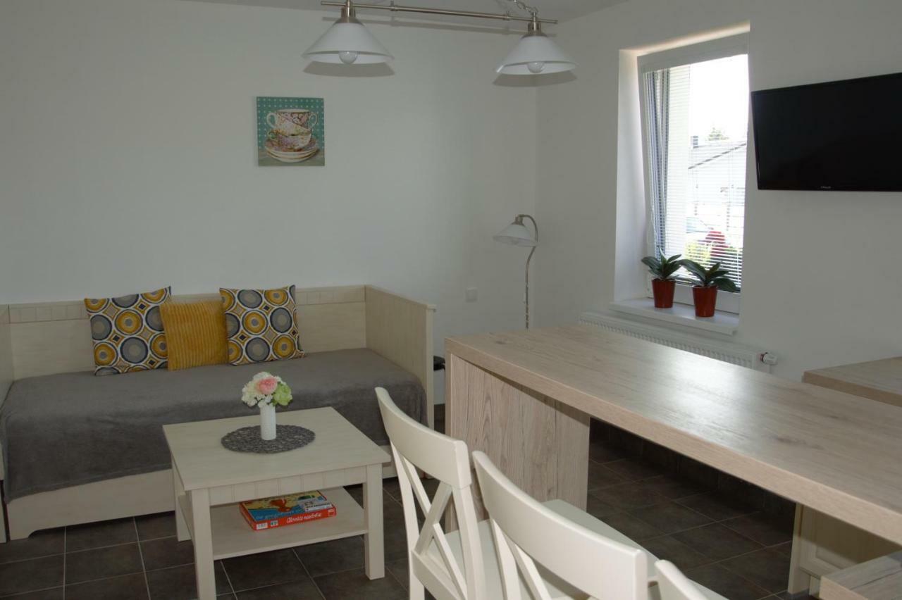 Apartmany Charlie Bešeňová Buitenkant foto