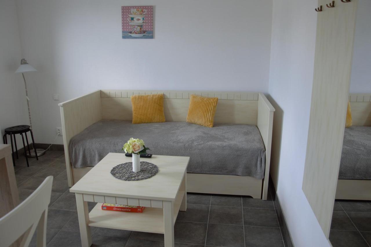 Apartmany Charlie Bešeňová Buitenkant foto
